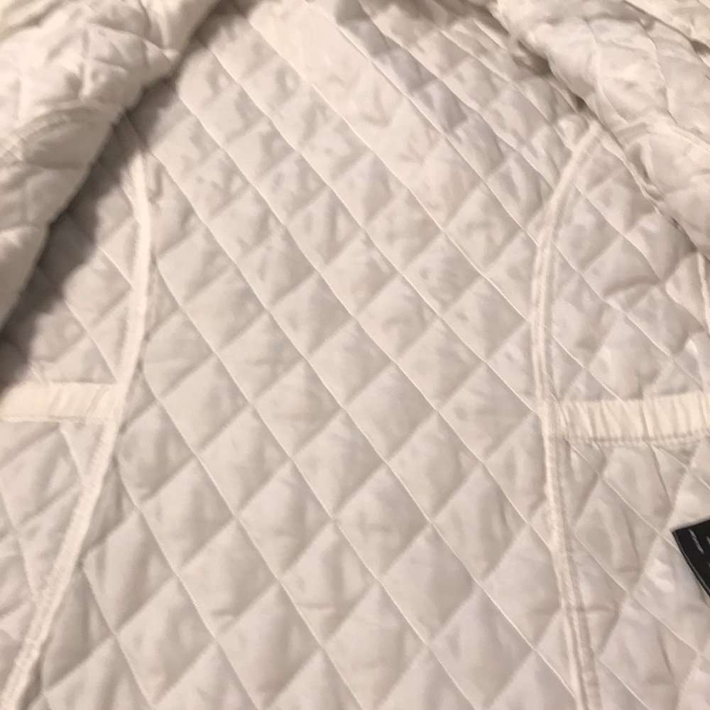 Waterproof jacket - Picture 4 of 6